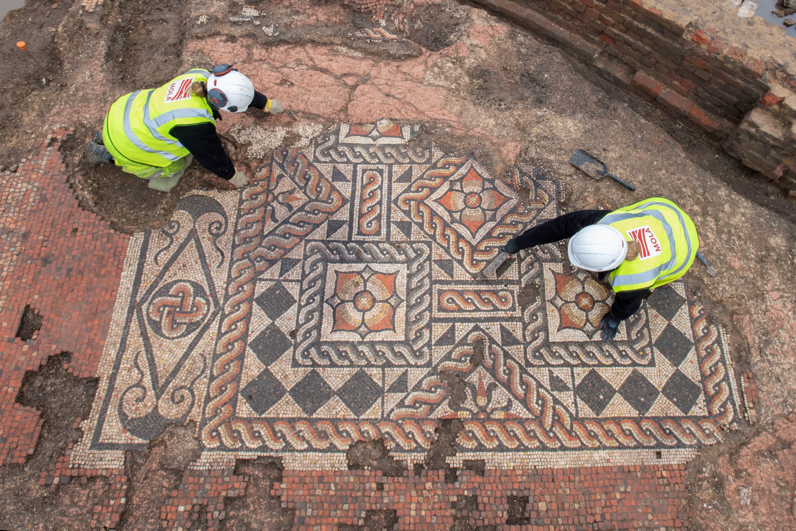 Archaeologists Uncover London’s Largest Roman Mosaic in 50 Years