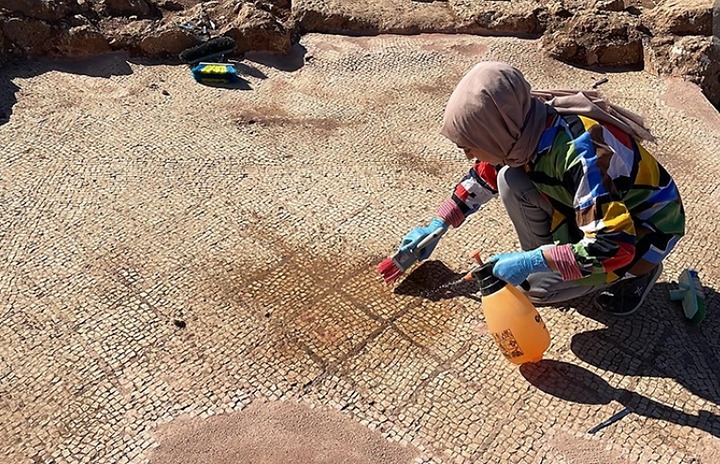 1800-year-old mosaic floor found in Perre Ancient City in Turkey