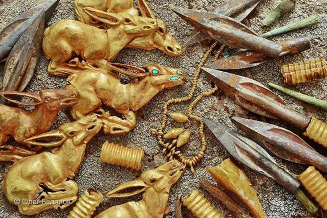 Archaeologists Unearth the ‘Golden Man’ of the Saka Burial Mound in Kazakhstan